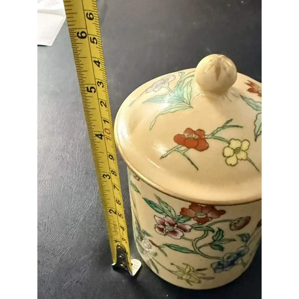 Japanese Porcelain Mug With Top – Hand Decorated in Hong Kong